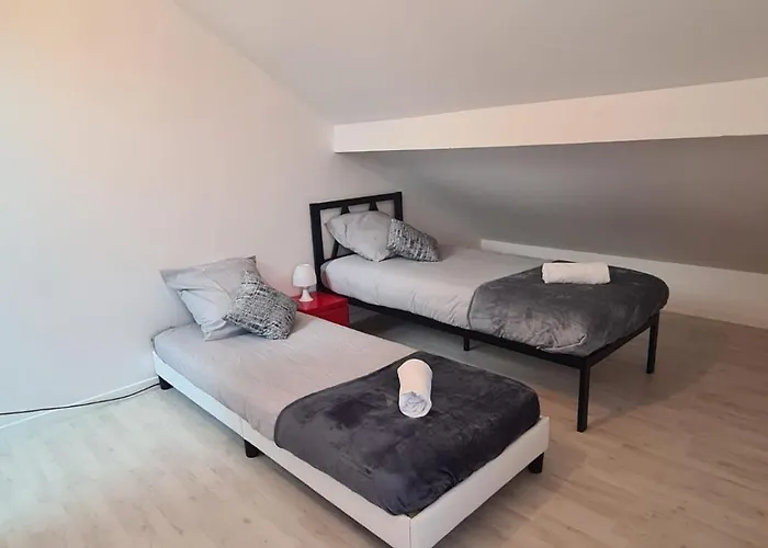 Maison Avec Jardin Champigny Sur Marne - 6 Personnes