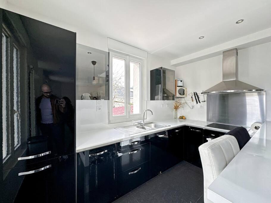 Holiday home Maison Avec Jardin Sur Marne - 6 Personnes