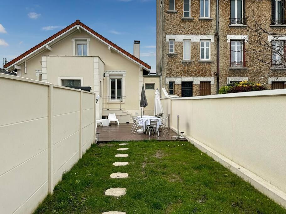 Maison Avec Jardin Sur Marne - 6 Personnes