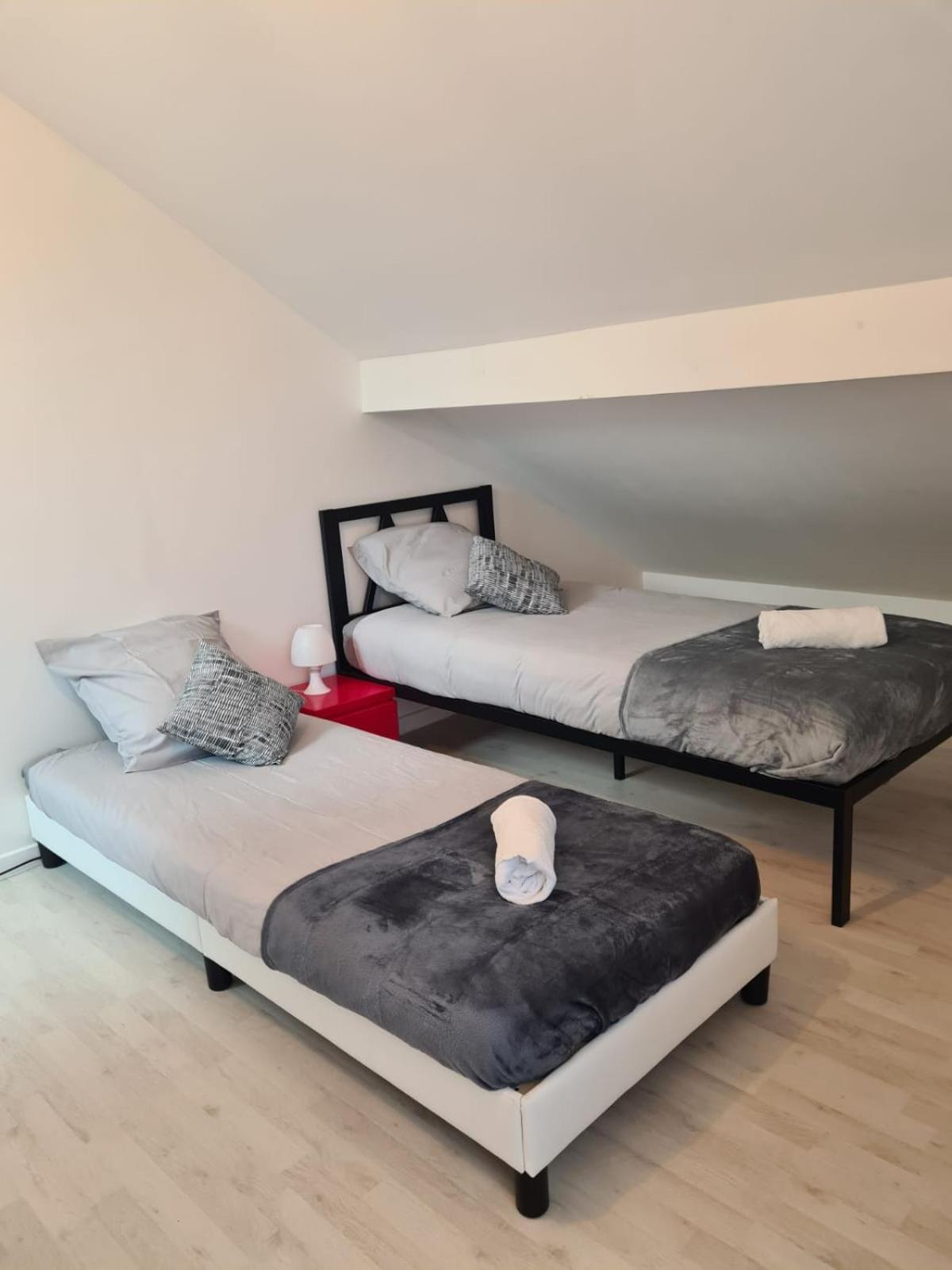 Maison Avec Jardin Sur Marne - 6 Personnes * Champigny-sur-Marne